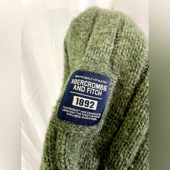 🎀Abercrombie & Fitch Muscle Ribbed Sweater - Picture 3 of 4